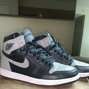 Air Jordan 1 retro high OG “shadow”